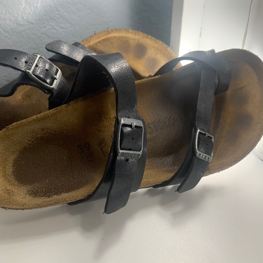 BIRKENSTOKS 🖤